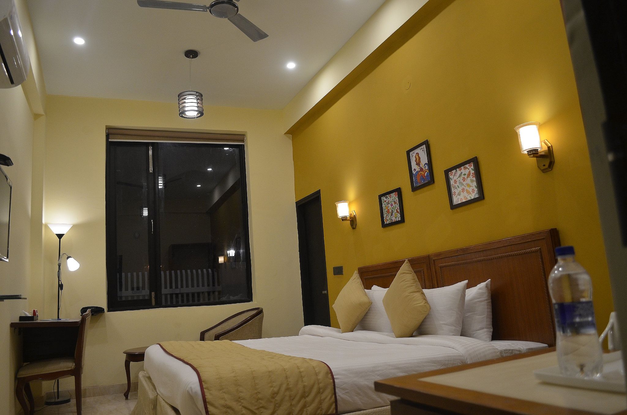 Ashira Inn Deluxe Room 13