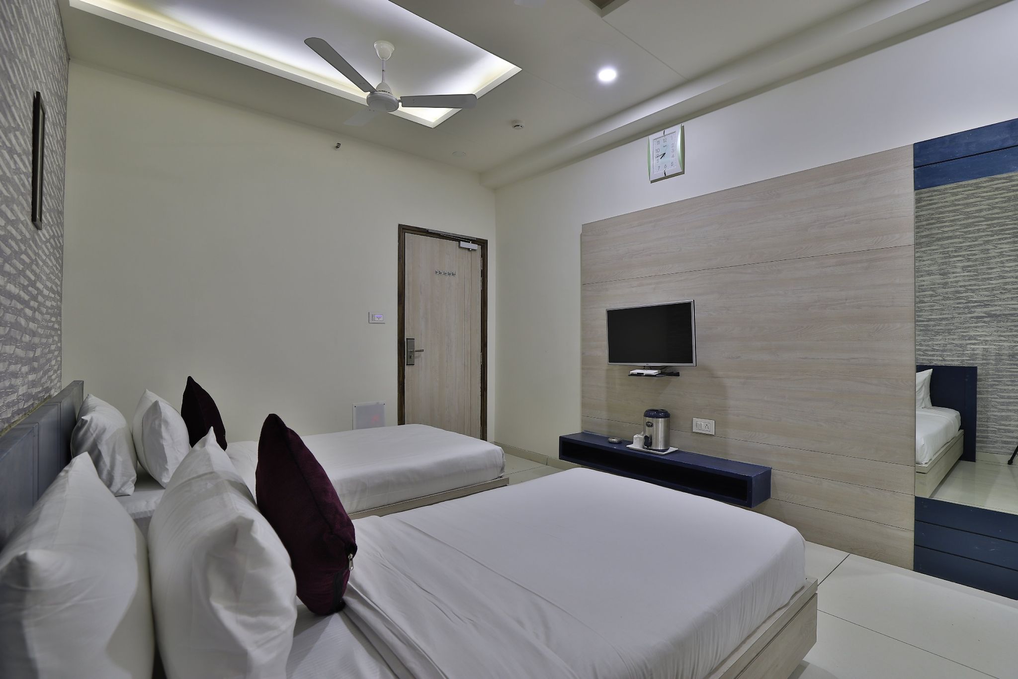 Hotel Orbit Super Deluxe Room 10