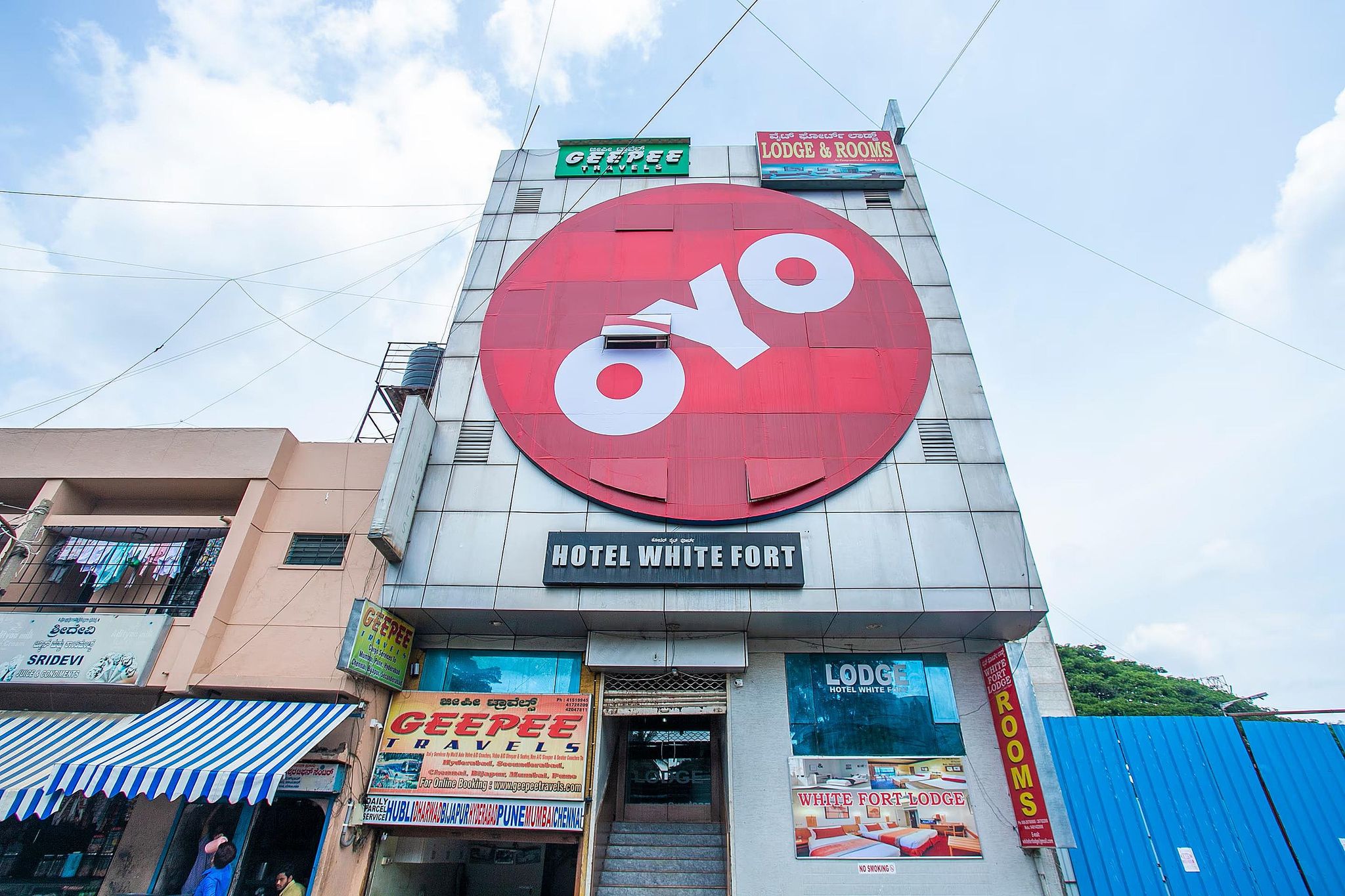 undefined Hotel O White Fort Near Lalbagh Botanical Garden