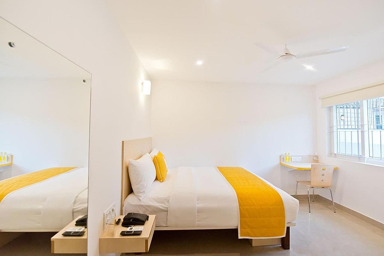X by Bloom I Hebbal Deluxe Queen Room 7