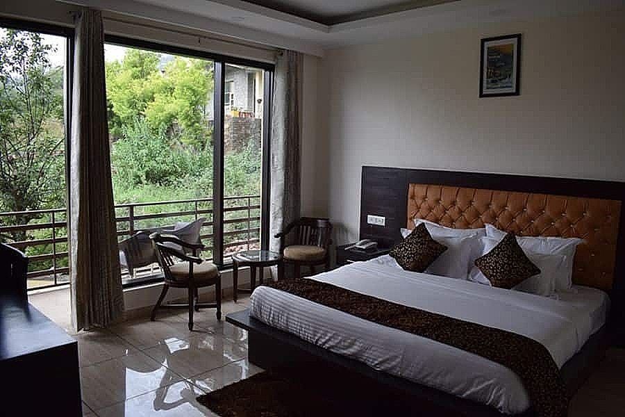 Angels Inn Resort Executive Room 4