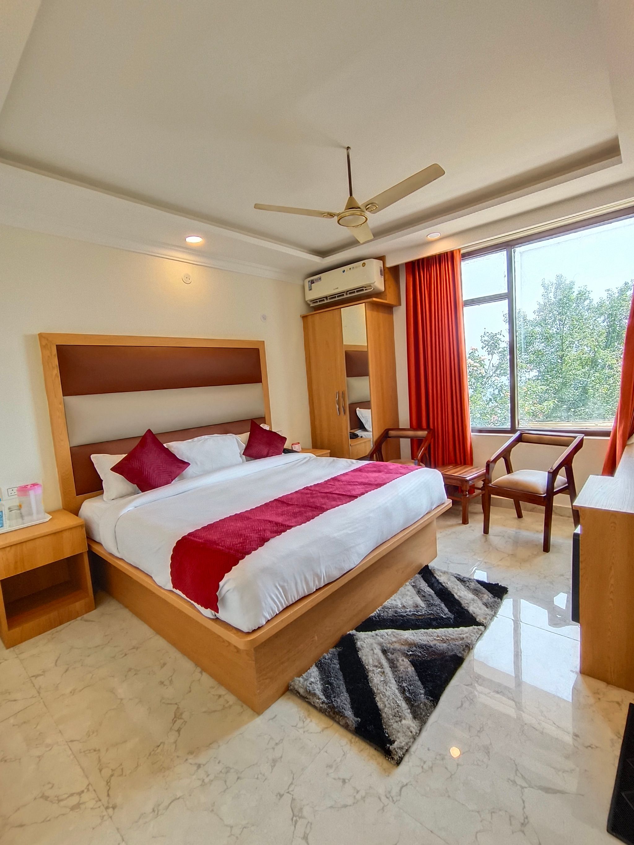 Angels Inn Resort Executive Room 7