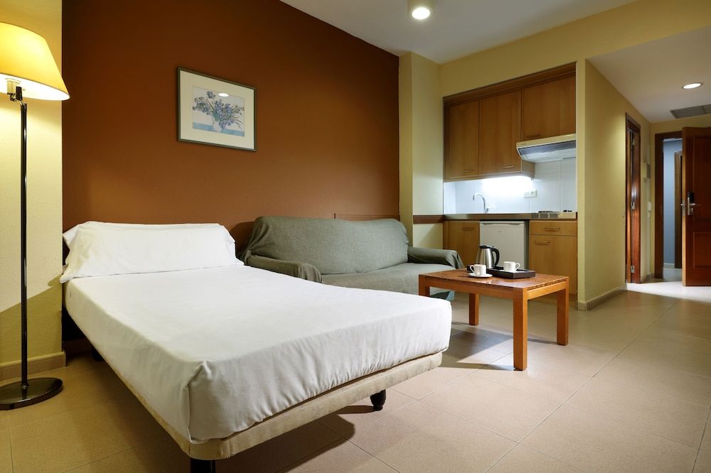 Standard Triple Room, 1 Bedroom (Extra Large)