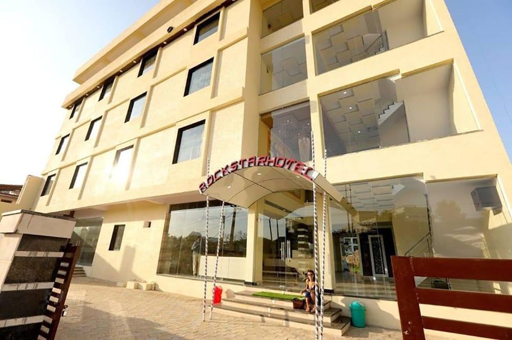 undefined Rock Star Hotel