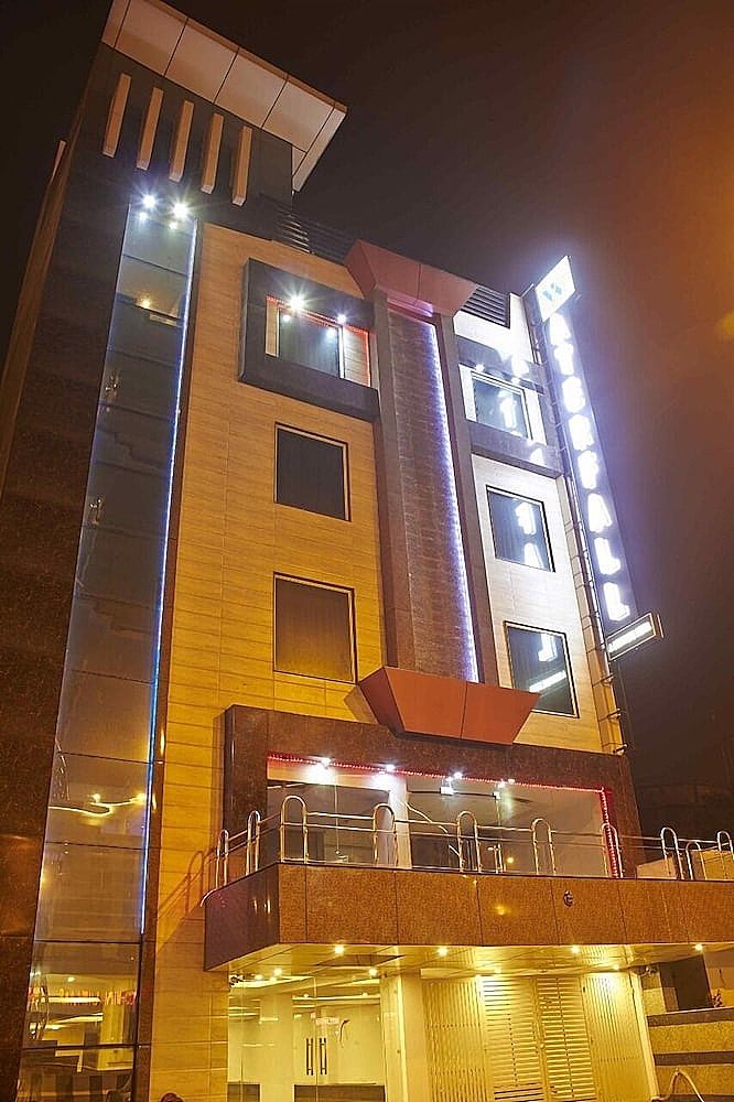 undefined Hotel Waterfall 7