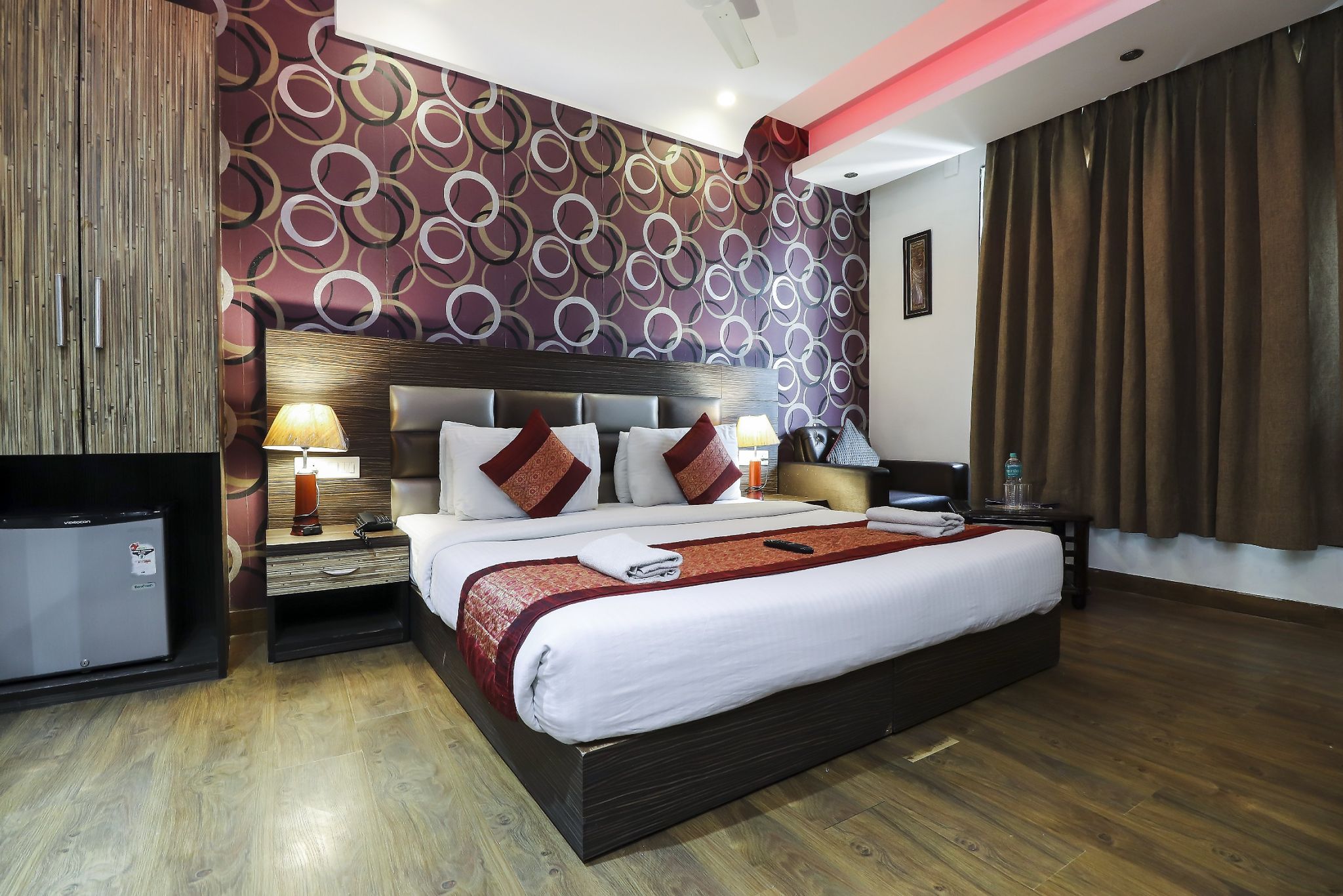 undefined Hotel Waterfall 5