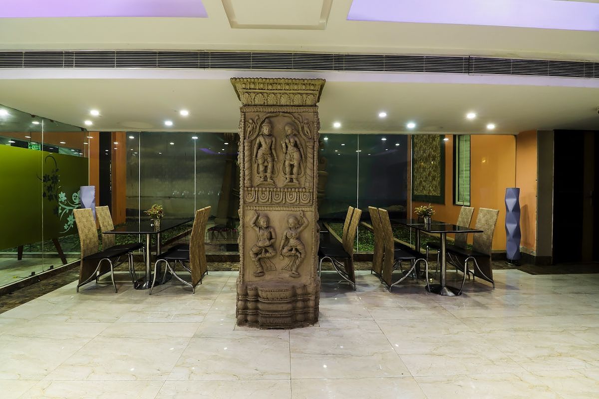 undefined Hotel Waterfall 4