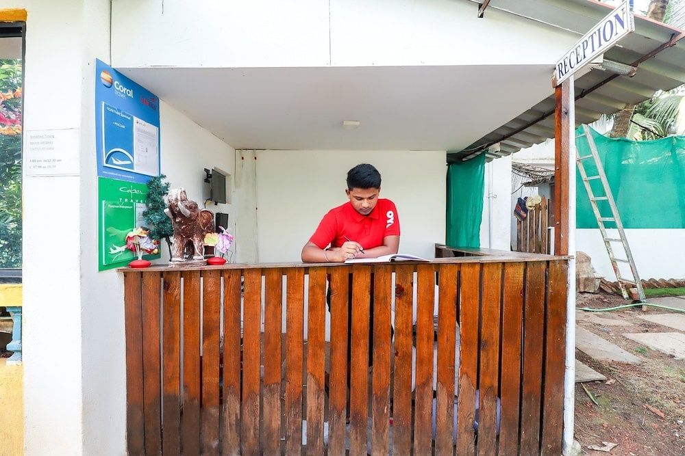 undefined OYO 65004 La Vihan Resort 4