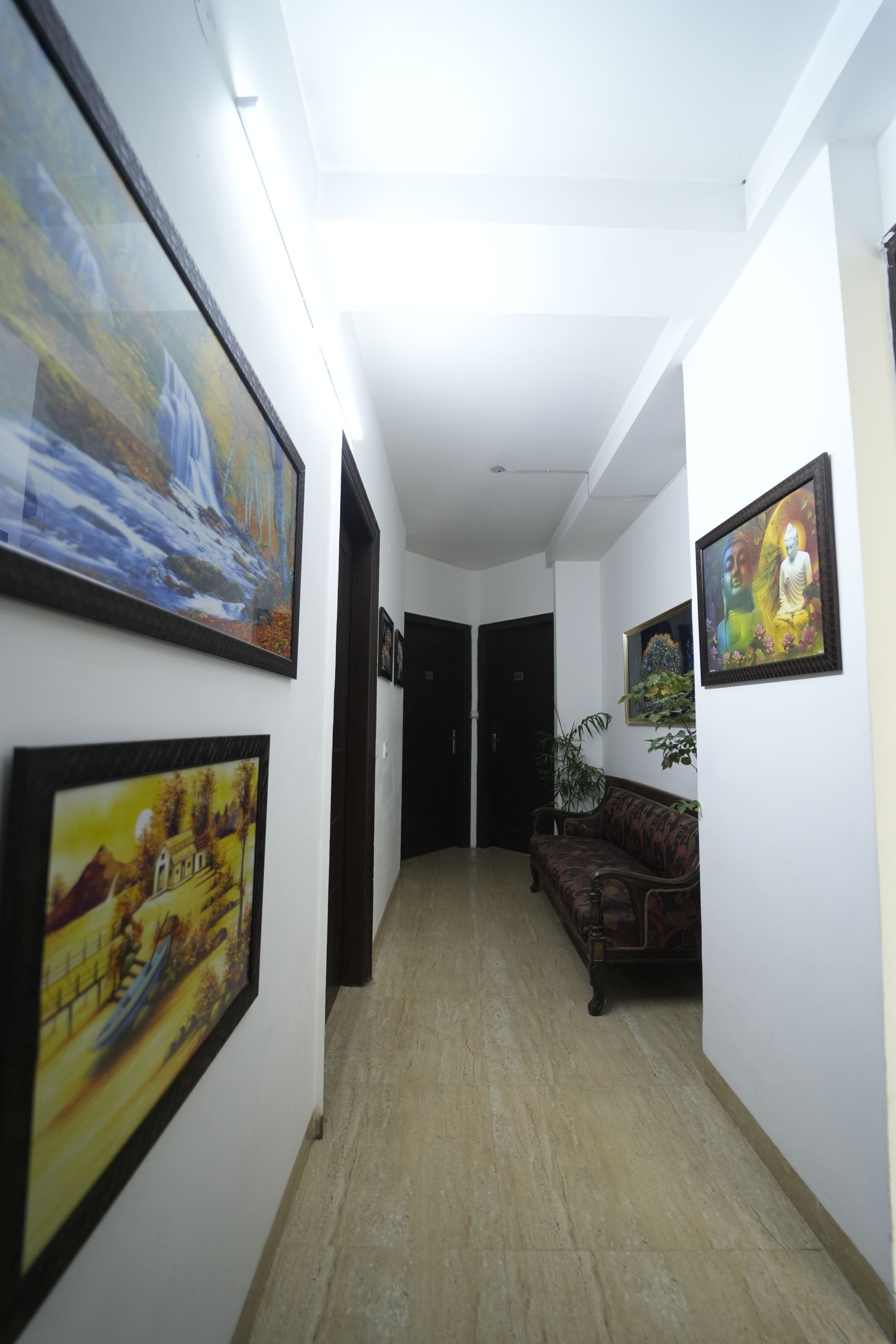 undefined  Hotel  Runway Residency, Pitampura 4