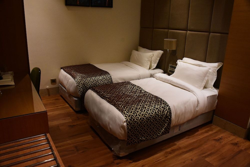 HOTEL ORCHID BLU Cabana Room