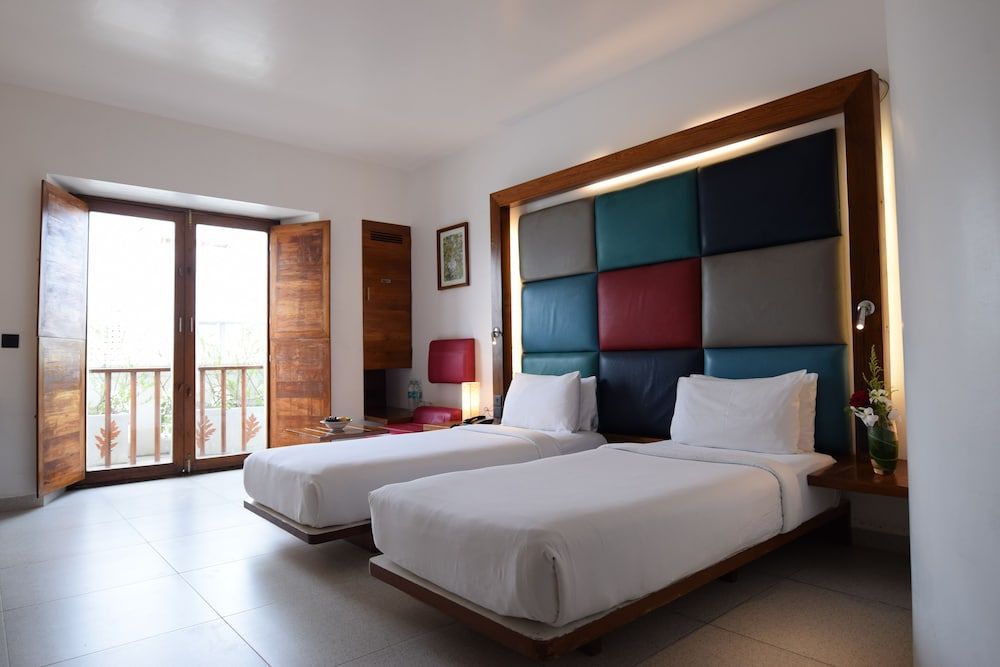 The Promenade Pondicherry Deluxe Room, 2 Twin Beds 4