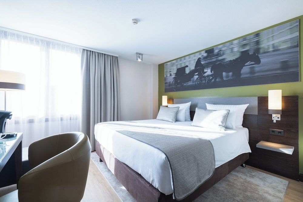 Leonardo Hotel Vienna Westbahnhof Superior Room 4