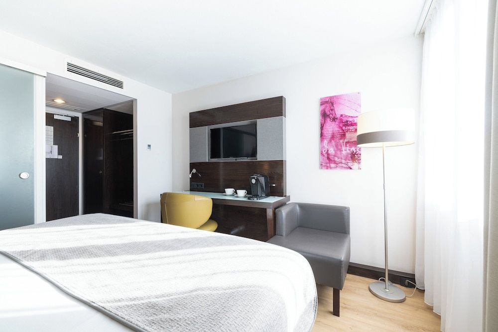 Leonardo Hotel Vienna Westbahnhof Superior Room 3