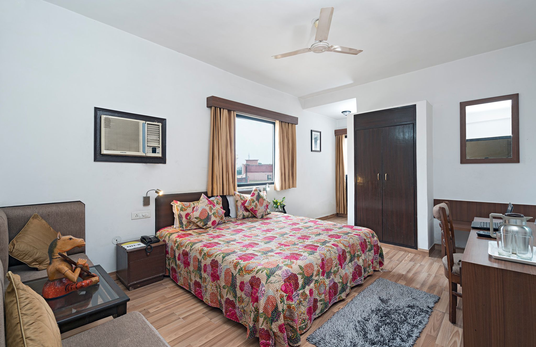 R C Palace Hotel Executive deluxe 3