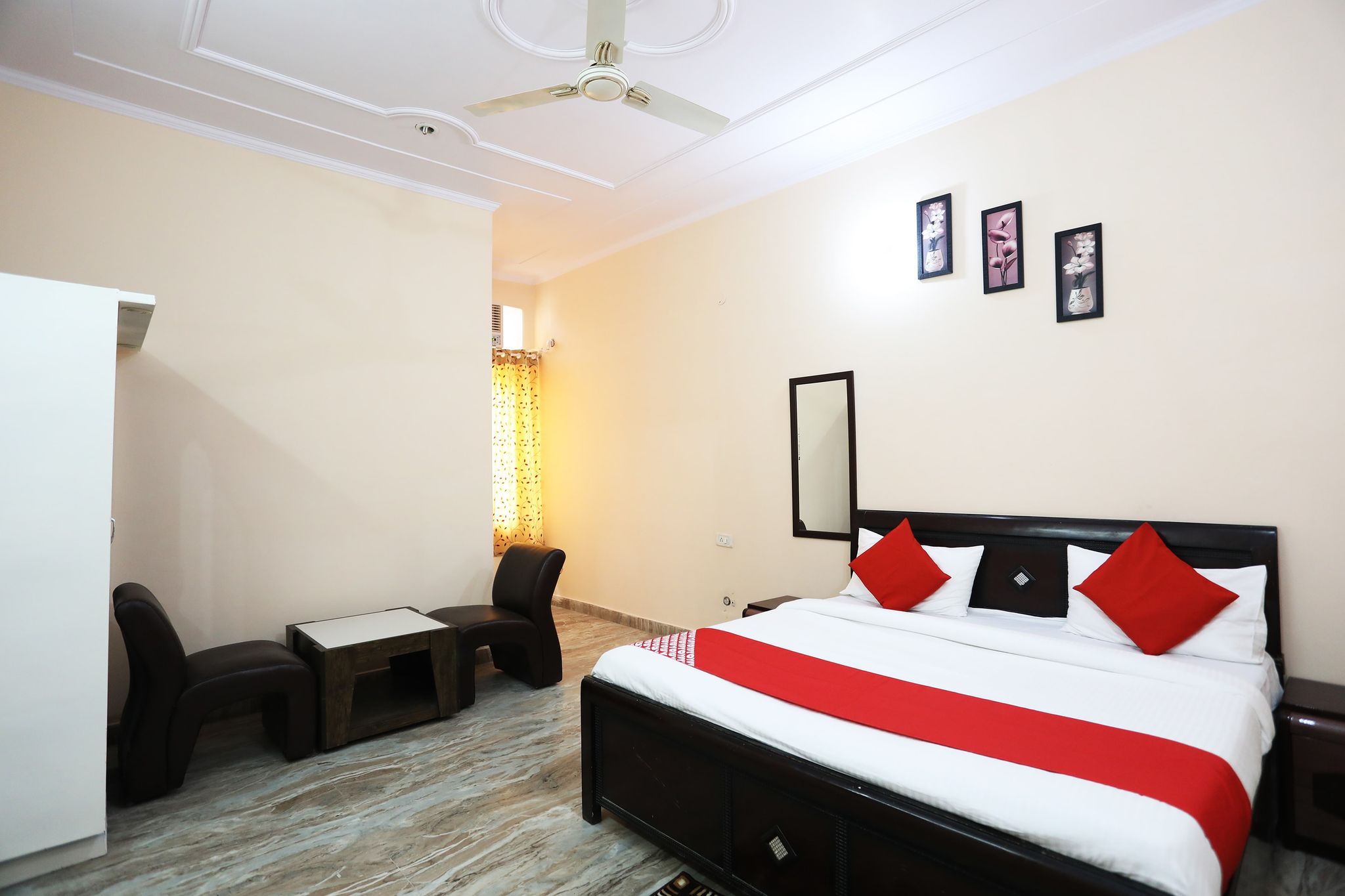 OYO Shree Krishna Resort Classic 2