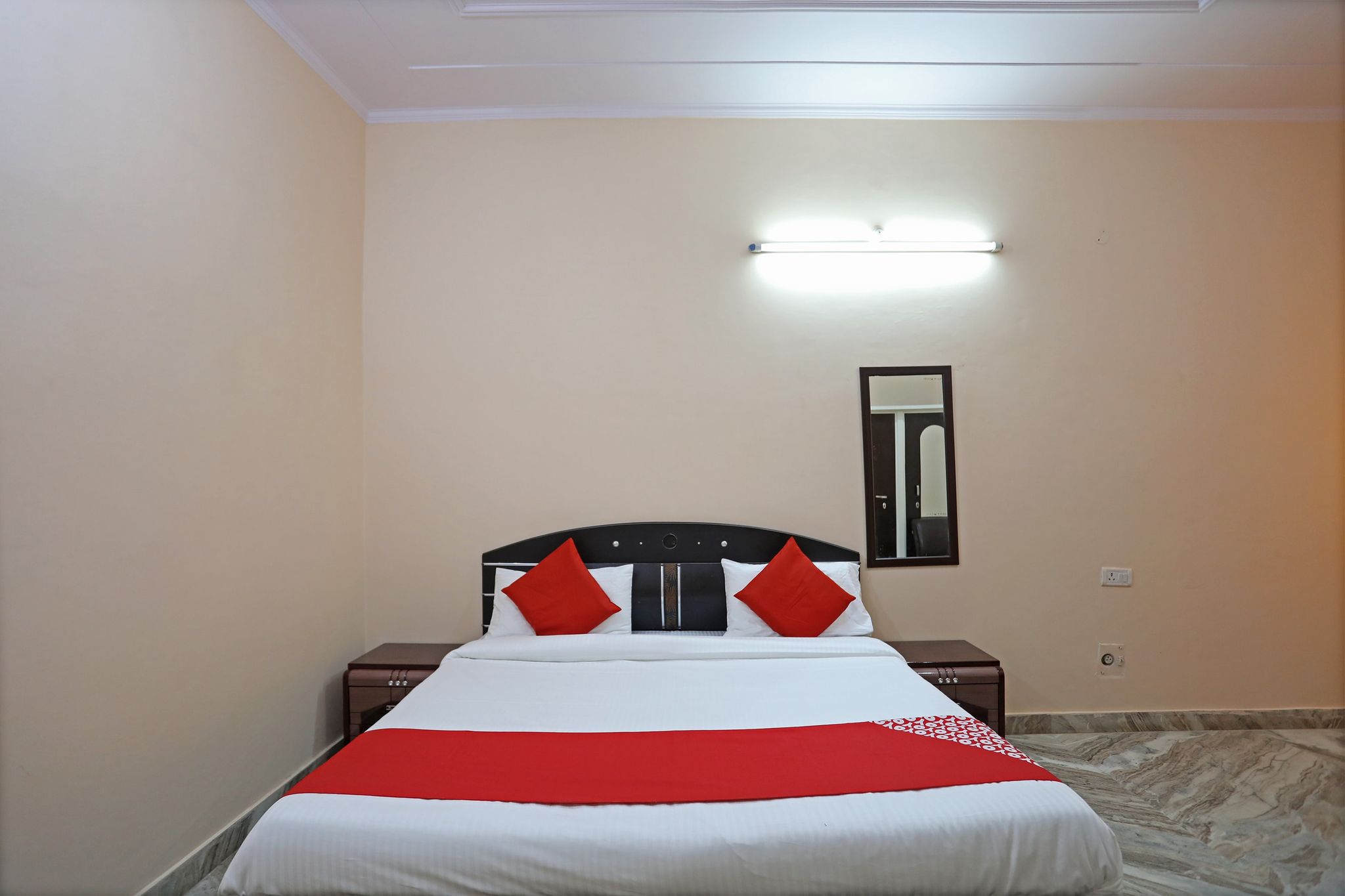 OYO Shree Krishna Resort Classic 19