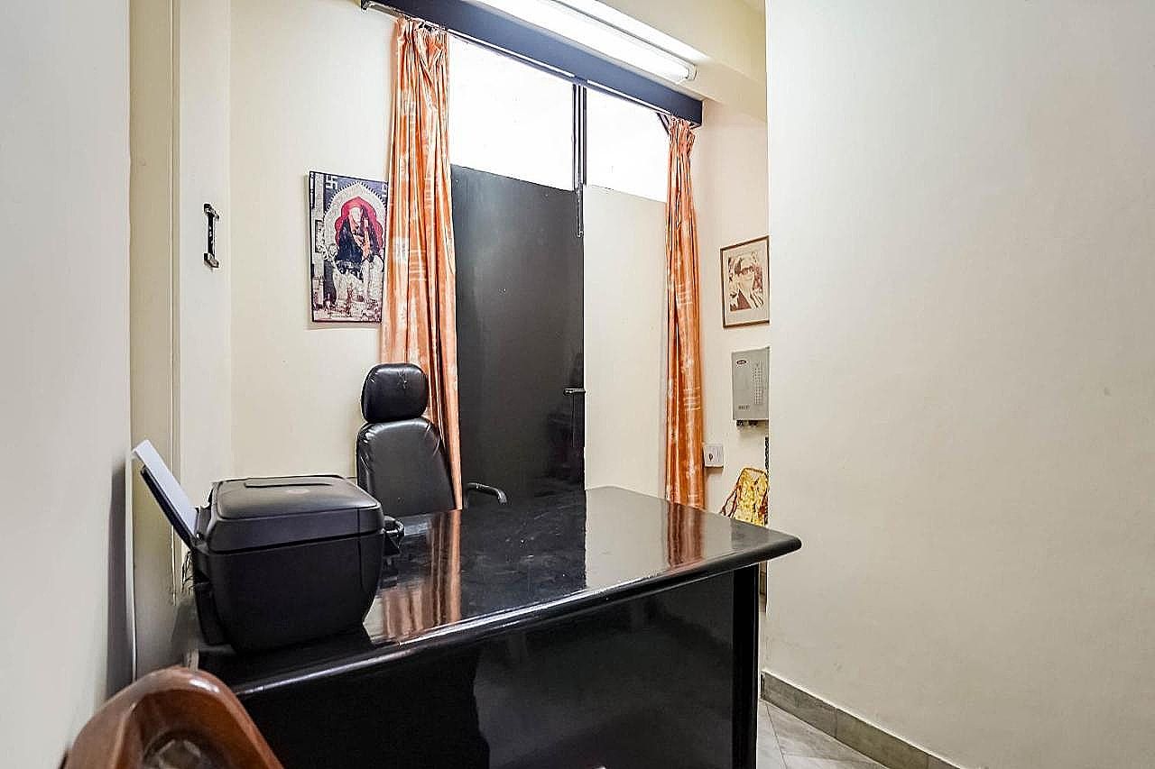 Hotel O Malhotra BnB
