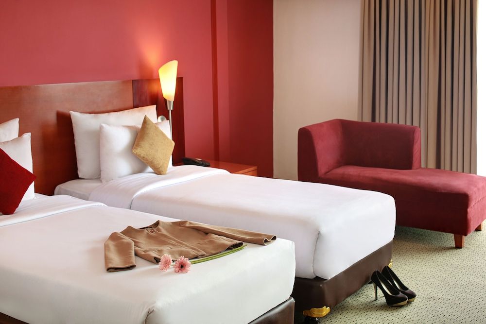 undefined Mercure Jakarta Kota 4