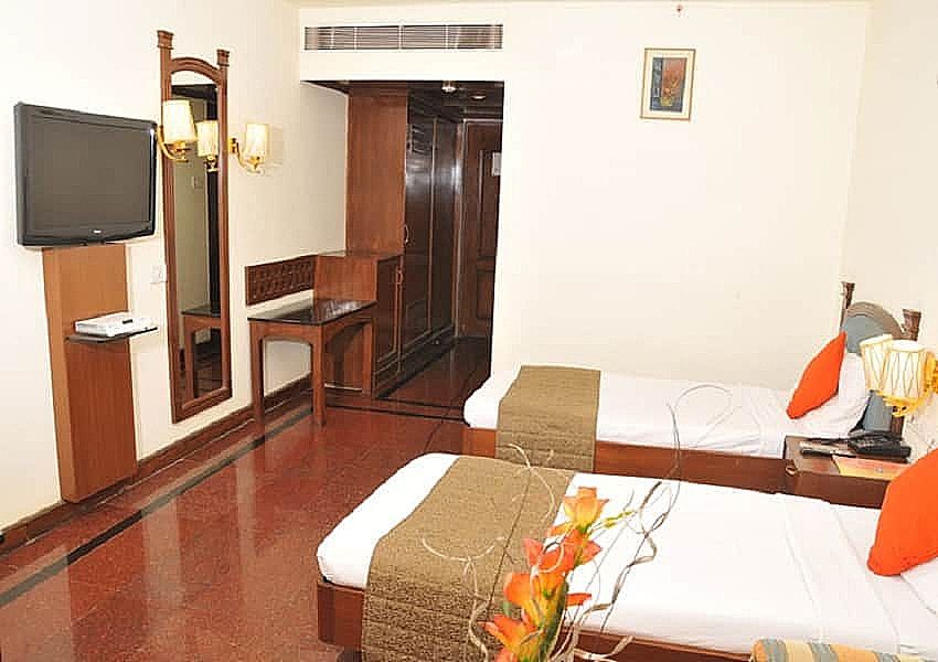 Hotel Simsan Executive Double Bed Room 5