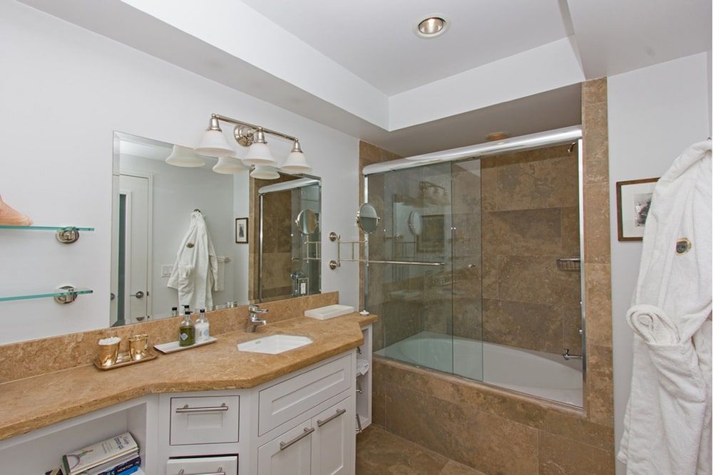 Camel's Garden Hotel Condo, 3 Bedrooms