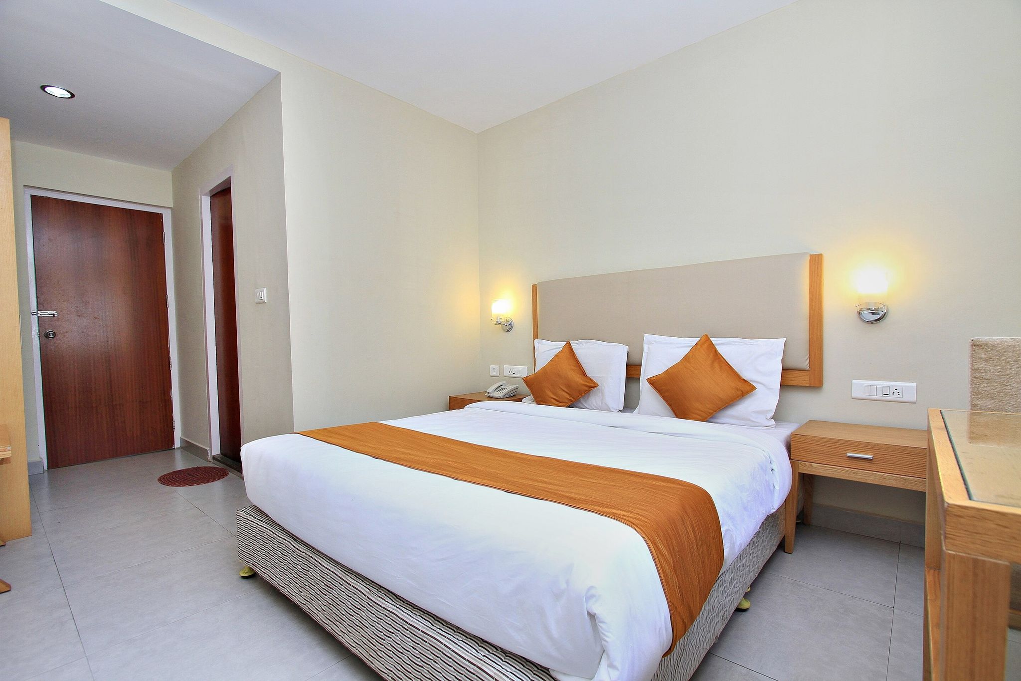 Super Townhouse Hills Palace Classic Room 6