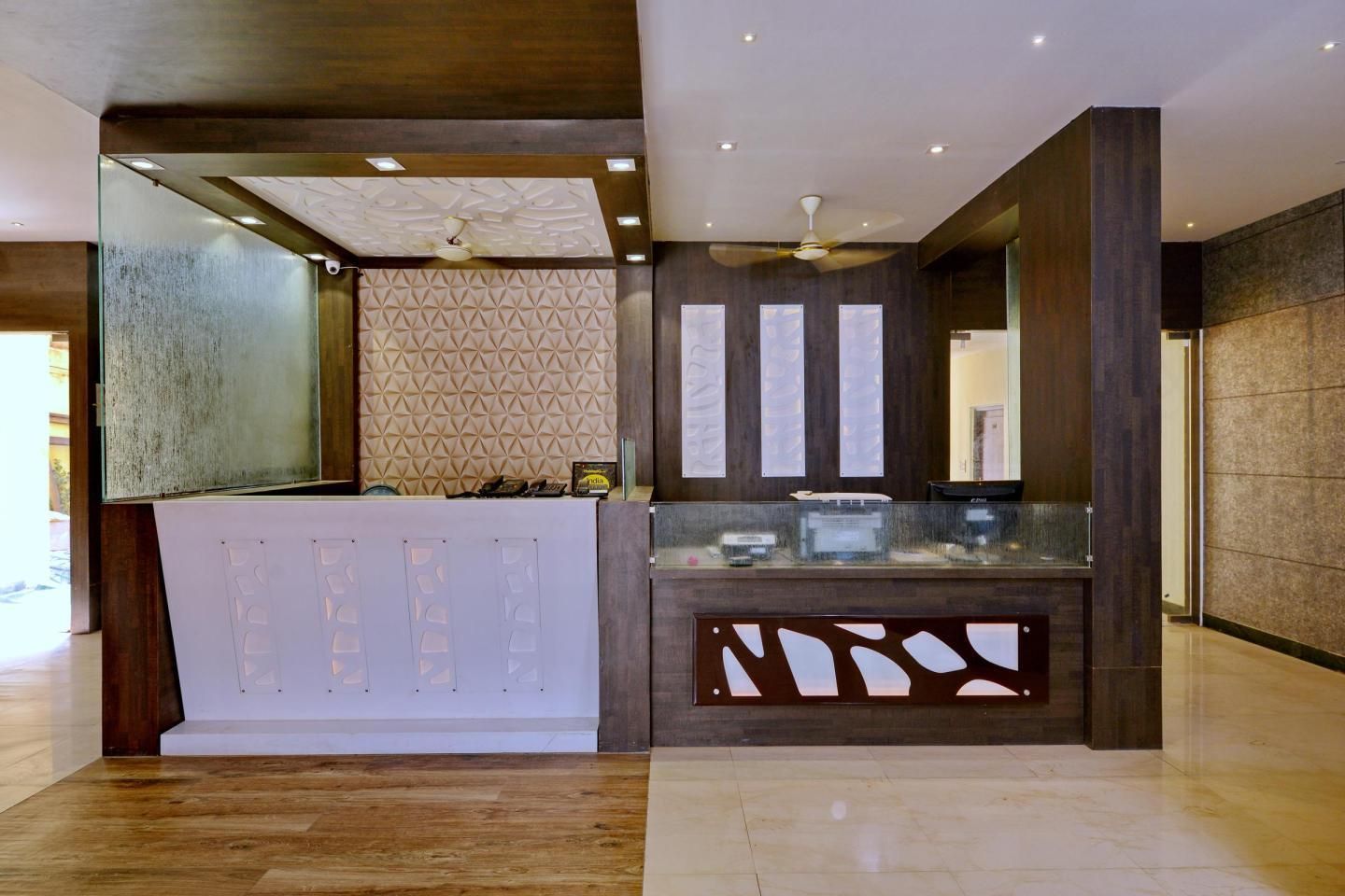 undefined Kanha Hotel & Restaurant
