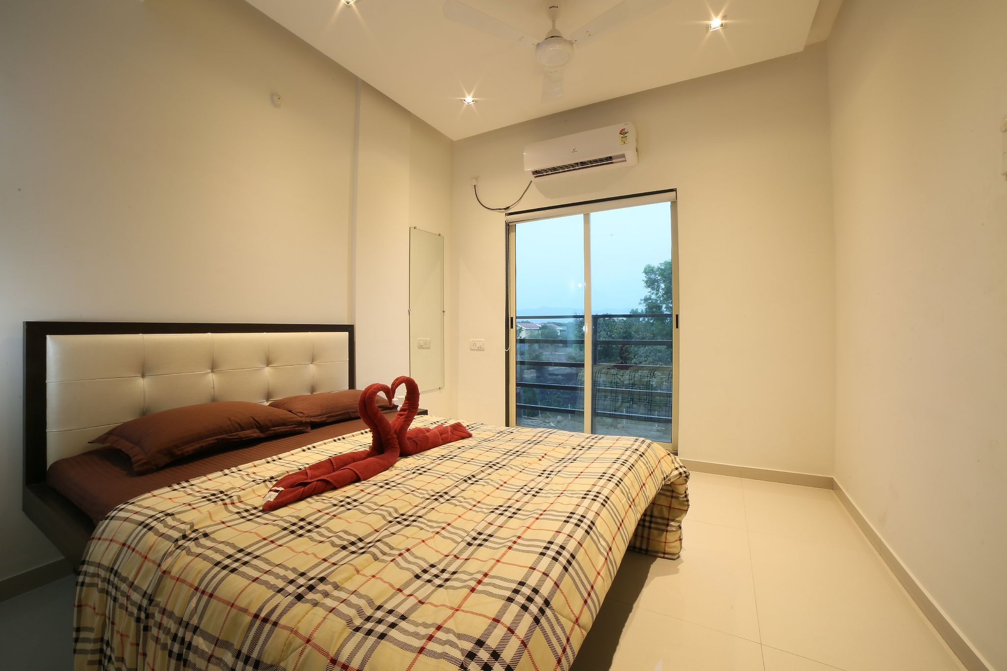 Acons Palm Beach Deluxe One Bedroom Apartment With Balcony 3