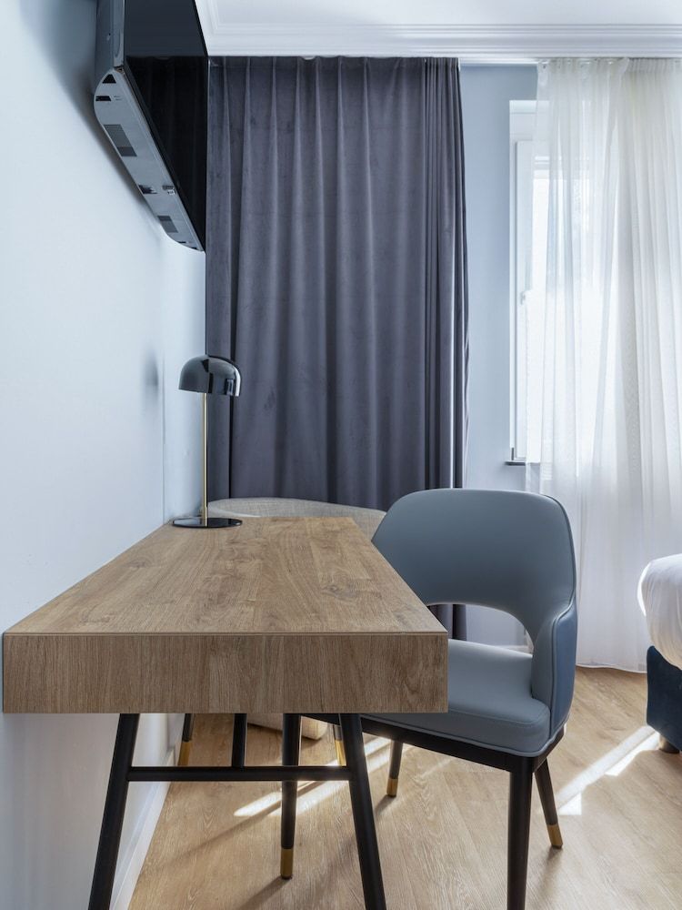 Numa Düsseldorf Artol XL Studio, Kitchenette and Sofa Bed 6