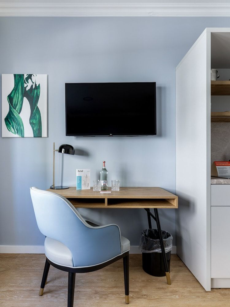 Numa Düsseldorf Artol Large Studio with Kitchenette 5