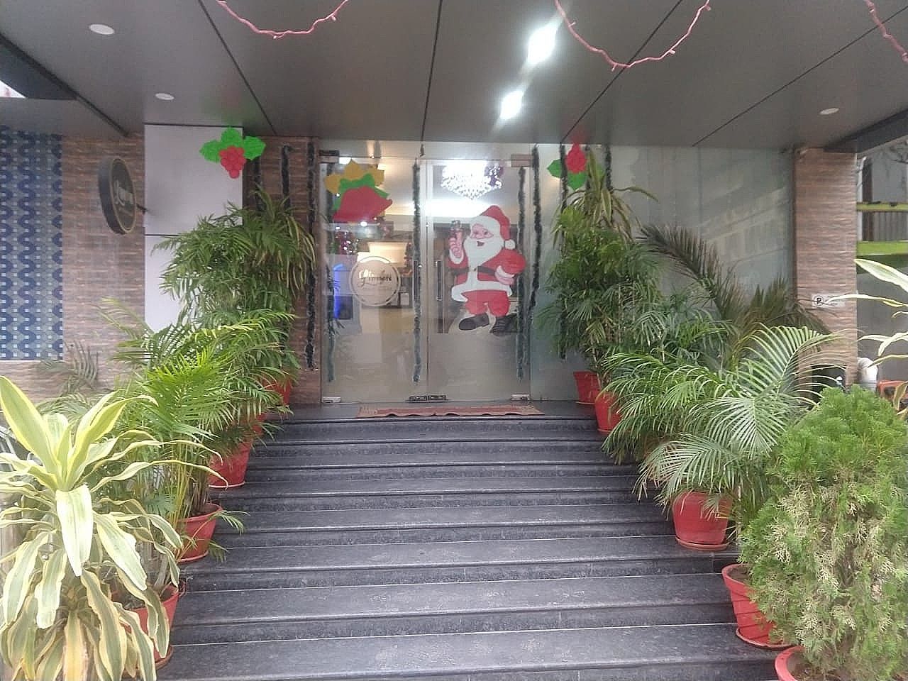 undefined Hotel AVN Plaza 10