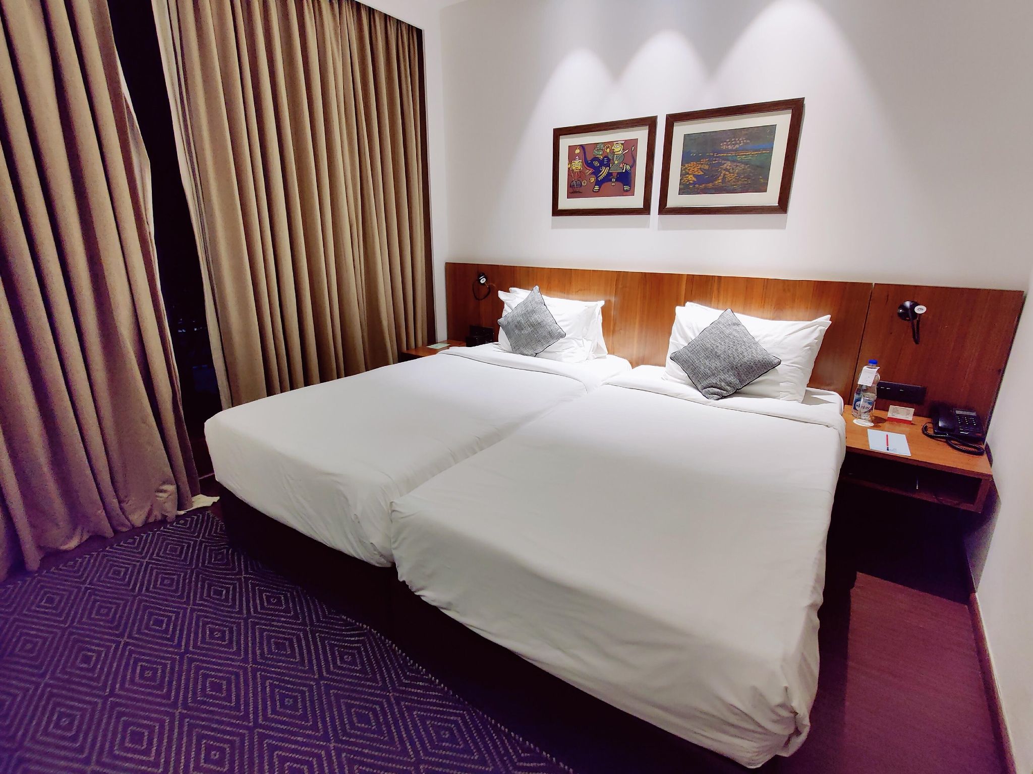 undefined Montana Vista 8