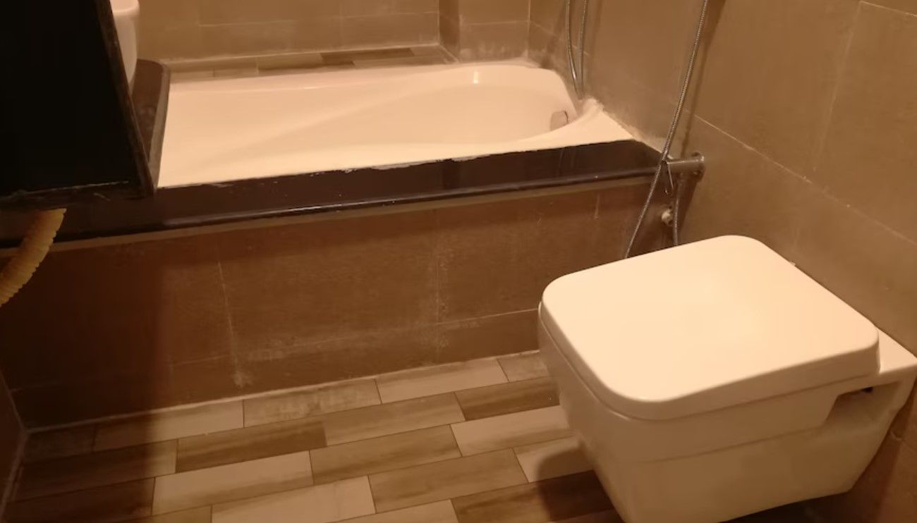 All Season Residency Super Deluxe Room 17