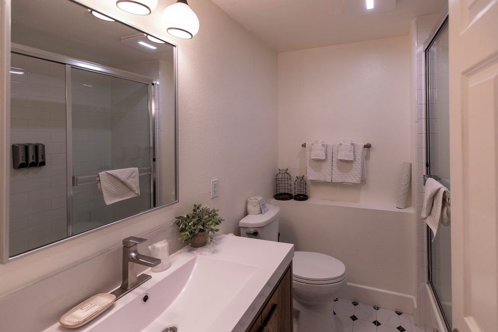 Wine Valley Inn Deluxe Suite 3