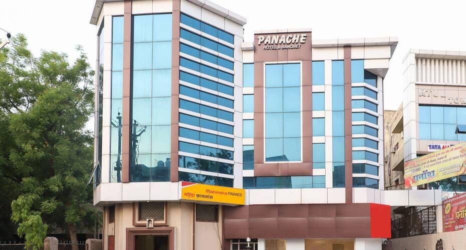 Hotel Panache 500 Mtrs From Shri Krishna janma bhumi Temple