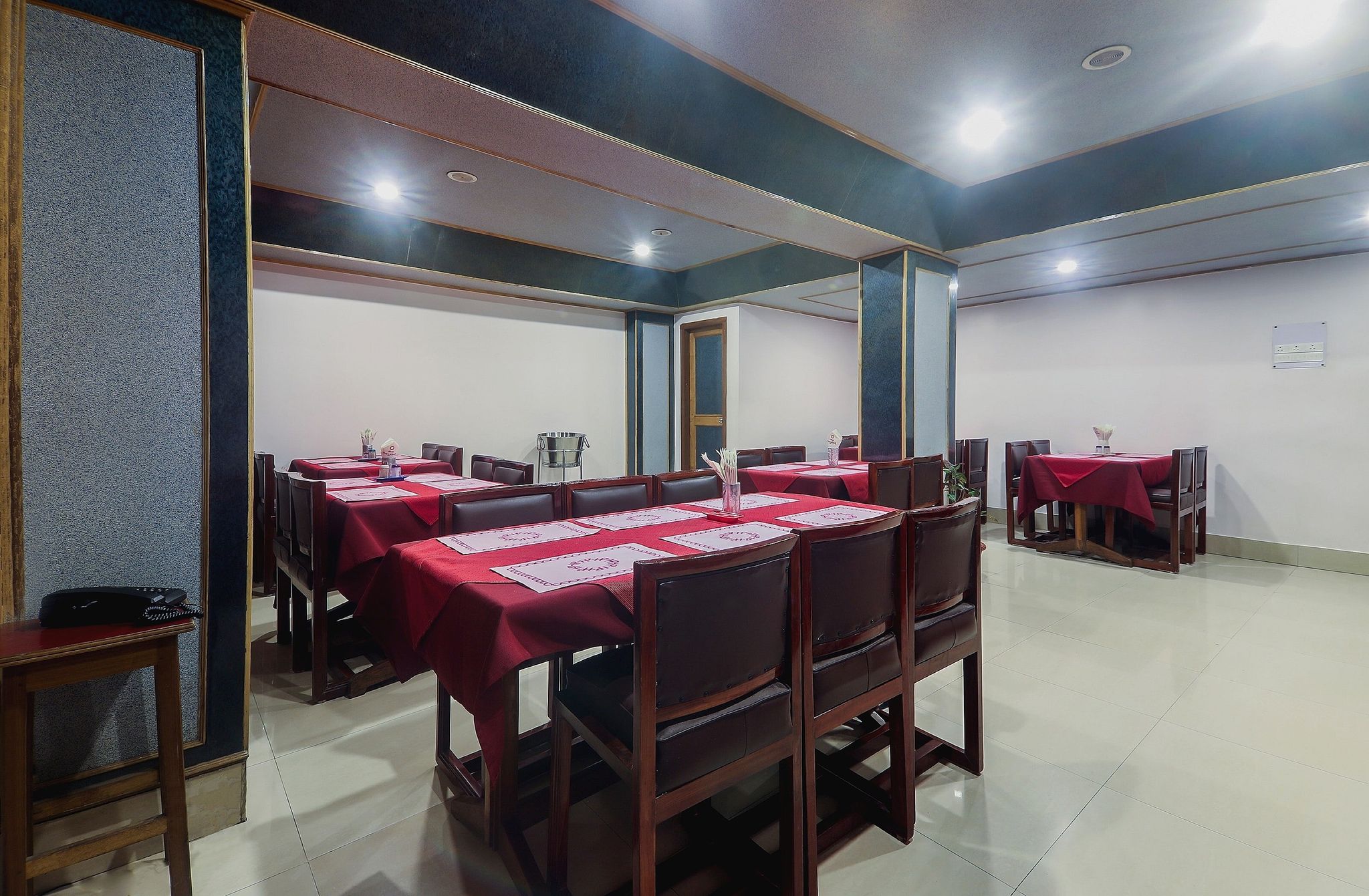 Food & Dining