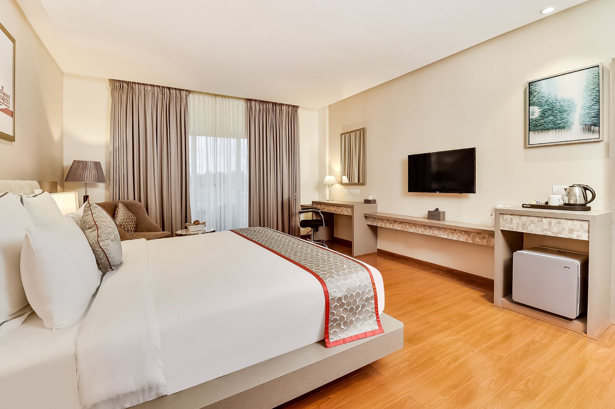 Premium King- Non Smoking