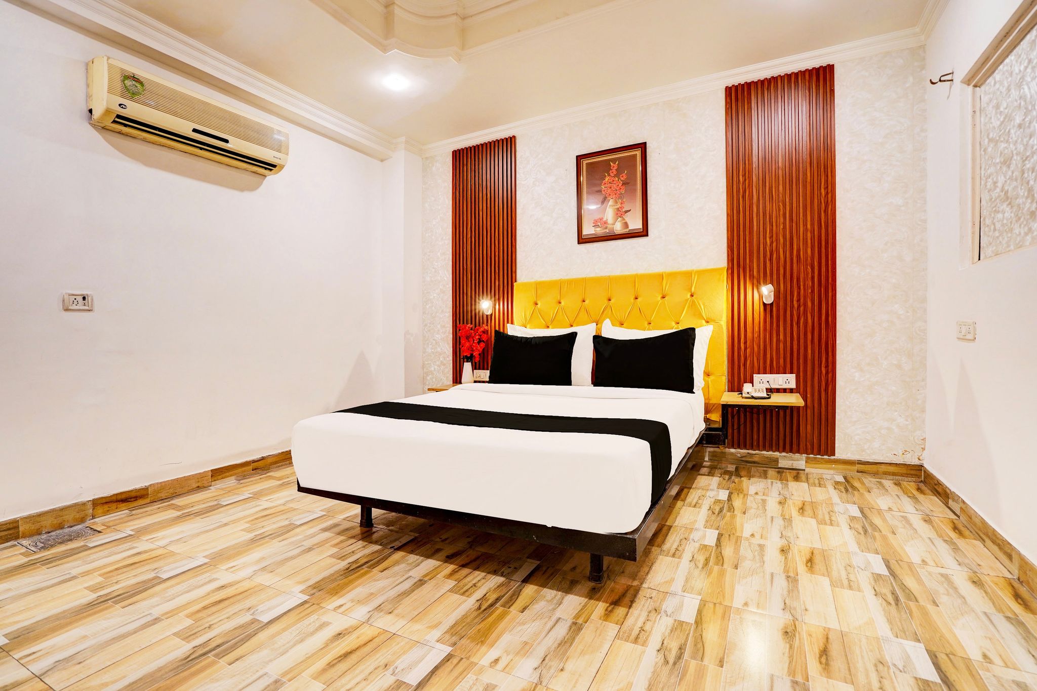 Super Townhouse Jageer Palace Near Mayapuri Chowk Classic Room 21