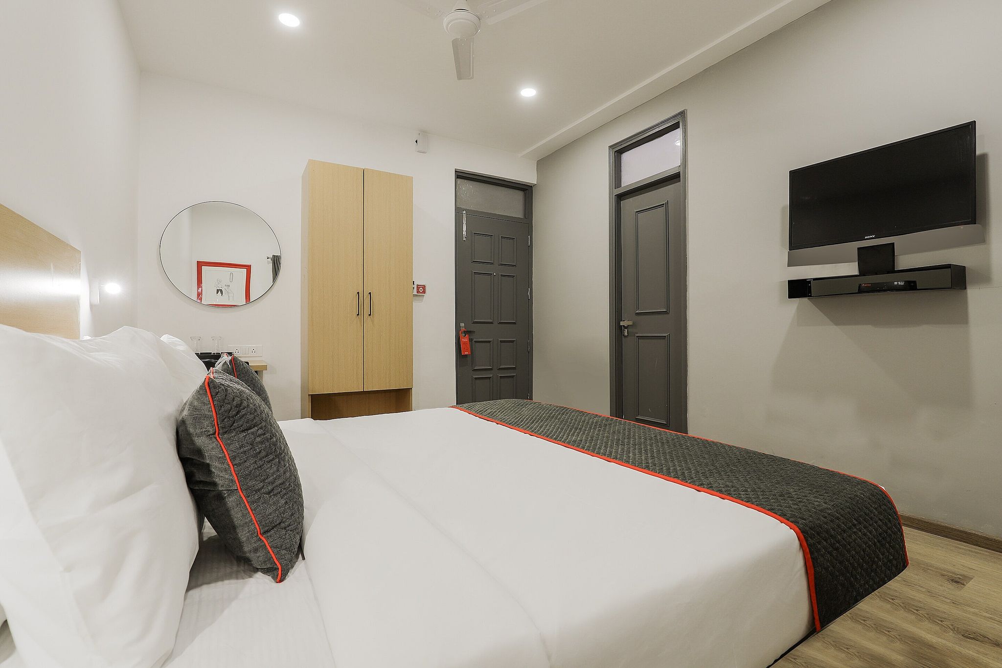Super Townhouse Jageer Palace Near Mayapuri Chowk Classic Room 10