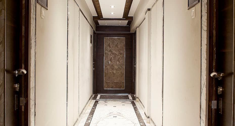 Hotel Adarsh Baug
