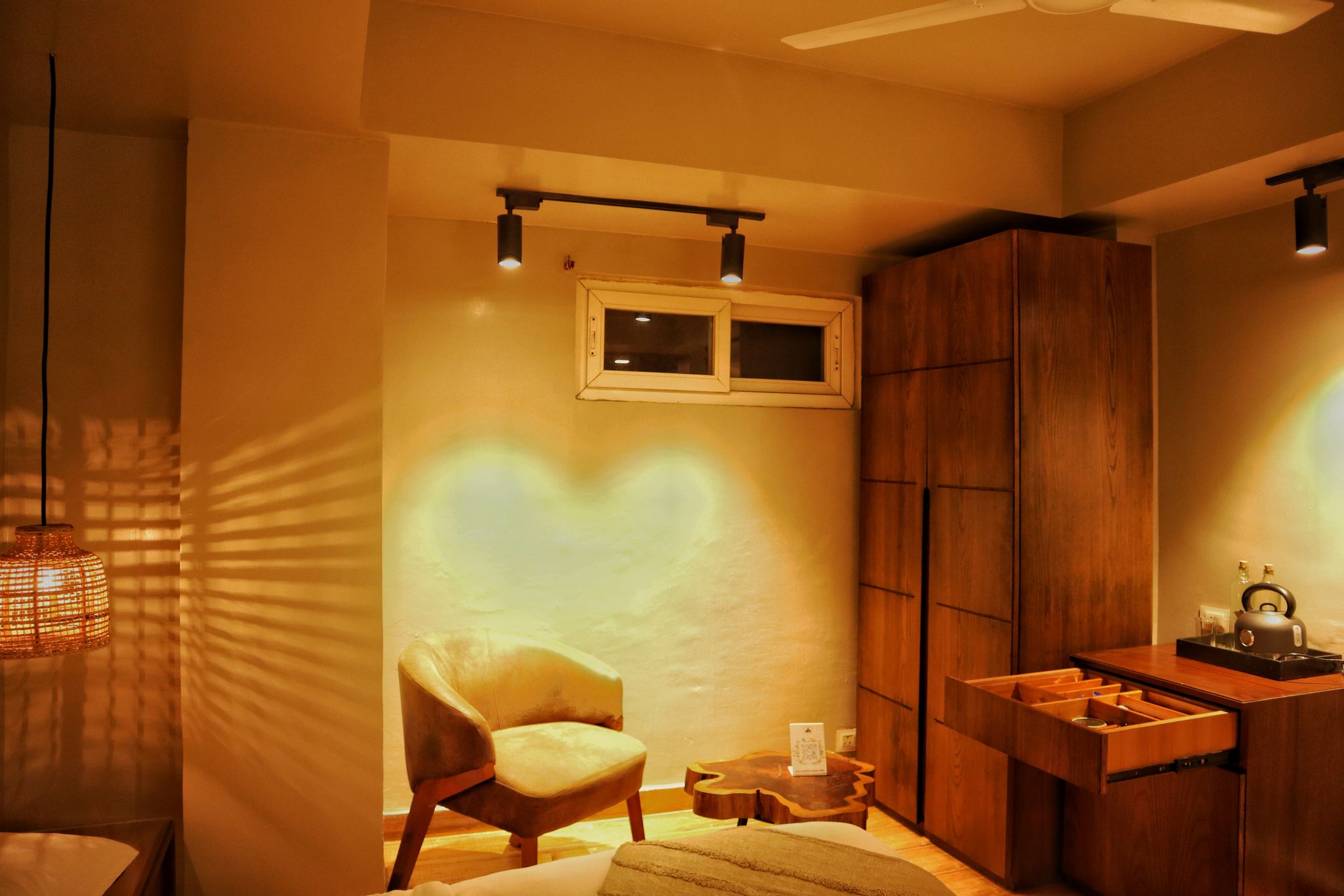 Wonder woods boutique hotel Deluxe Double Room 10