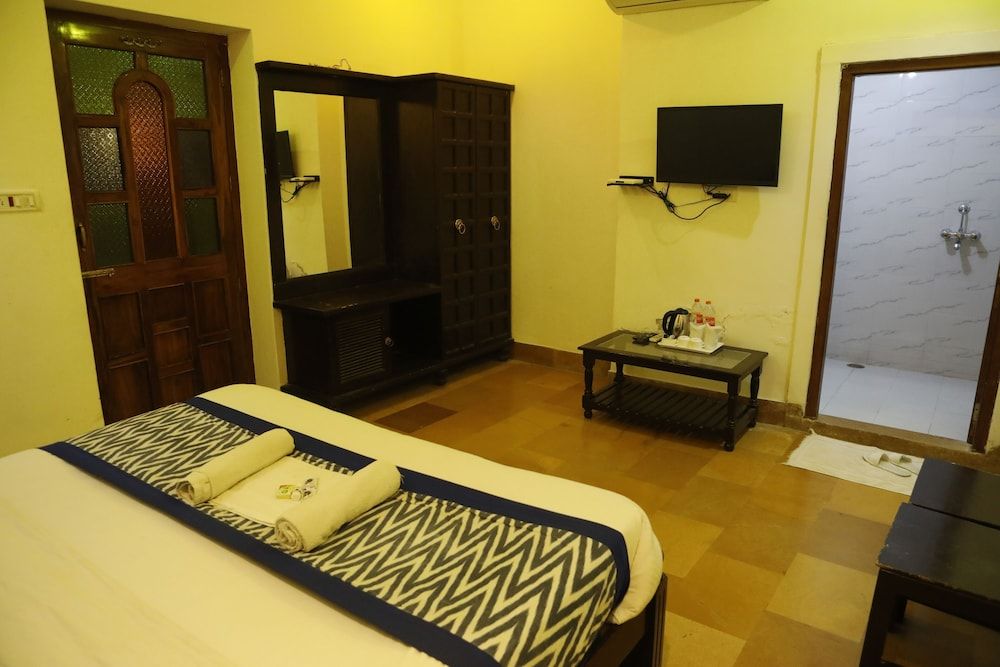 Hotel Swan Haveli Standard Double Room 3