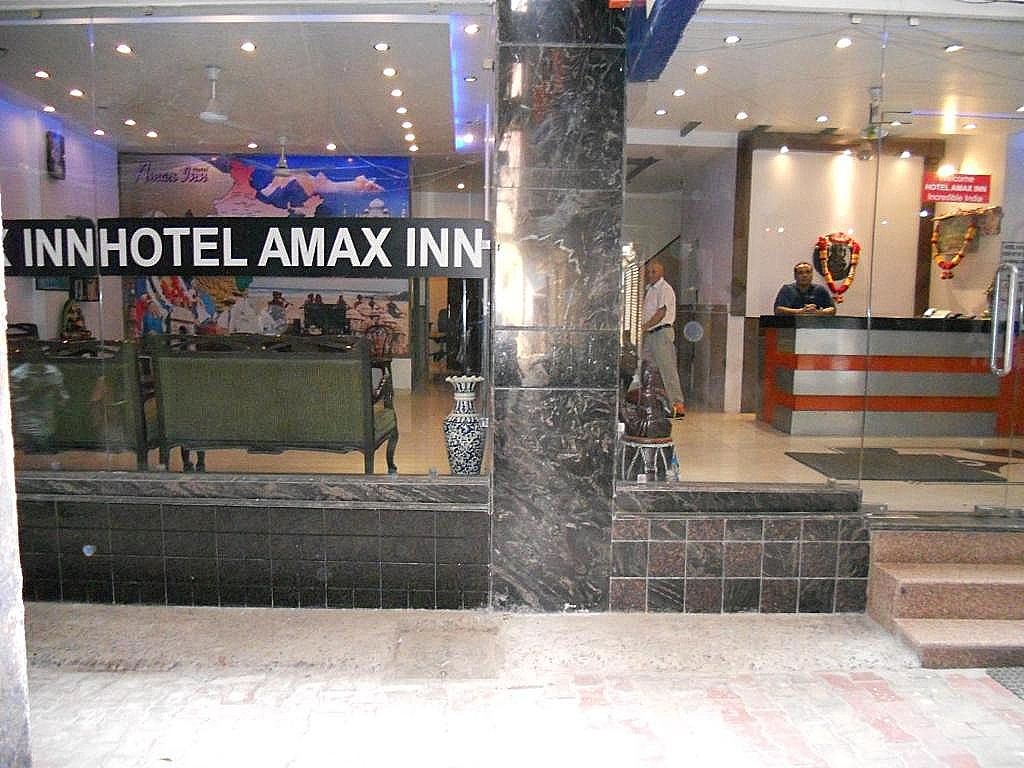 undefined Amax Inn 6