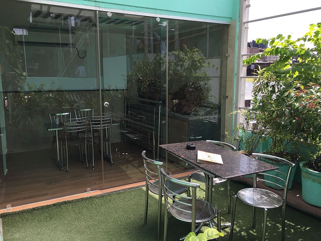 undefined Amax Inn 5