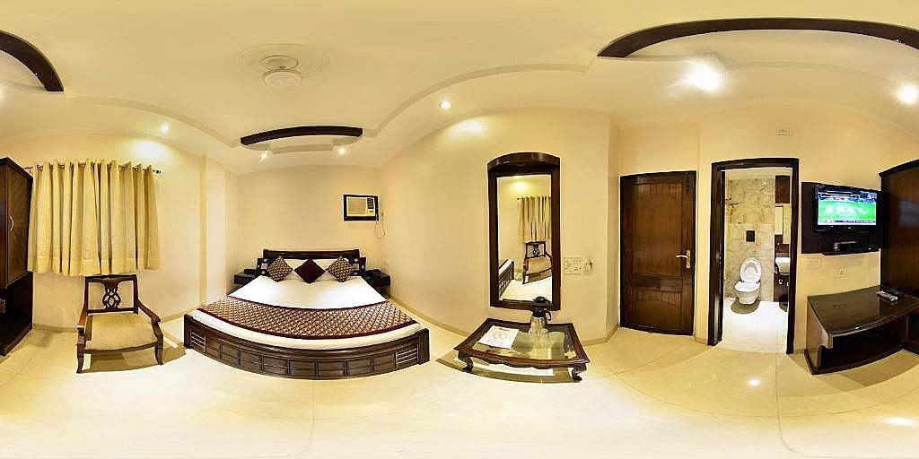 undefined Amax Inn 9