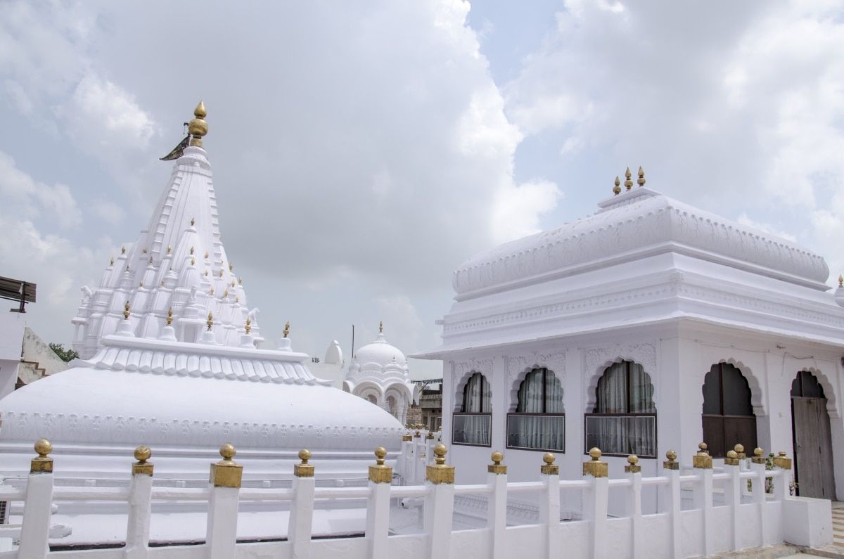 undefined Nirvana Home Hotel 9