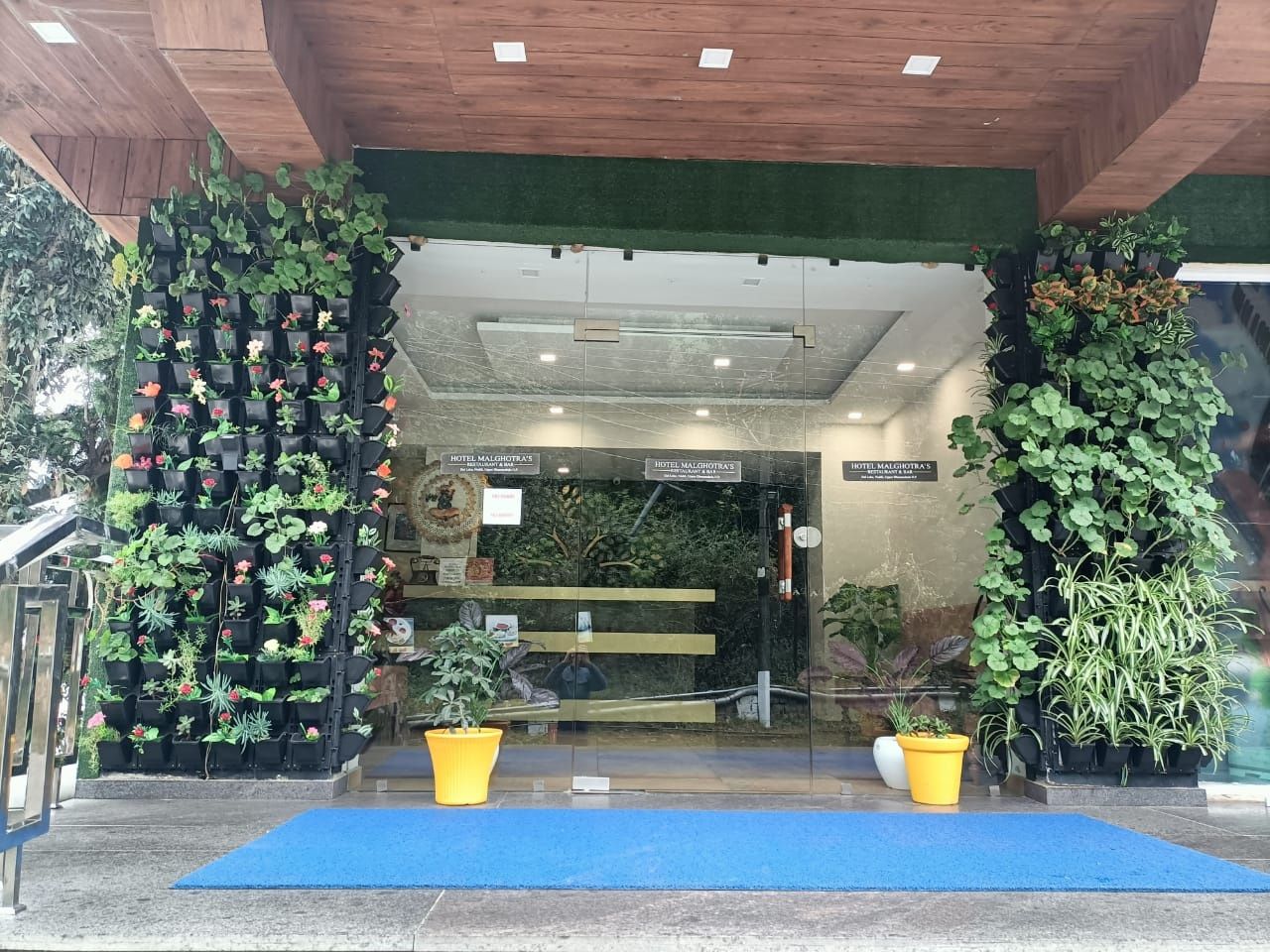 undefined  Hotel Malghotras 9