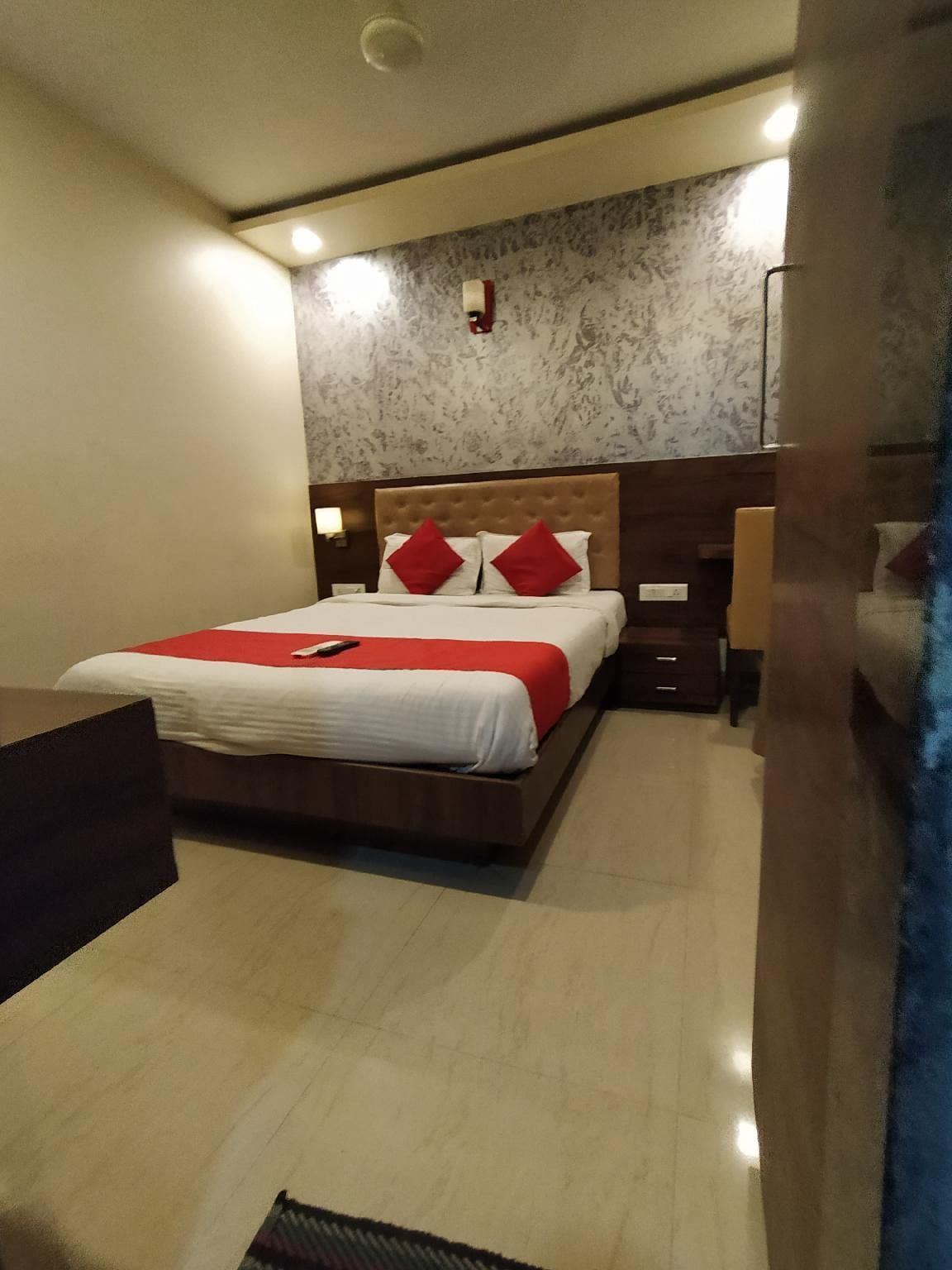 Hotel Highland Residency Executive Room 14