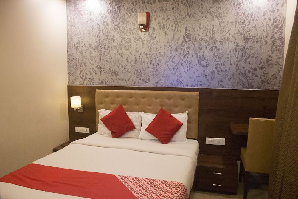 Hotel Highland Residency Executive Room 2