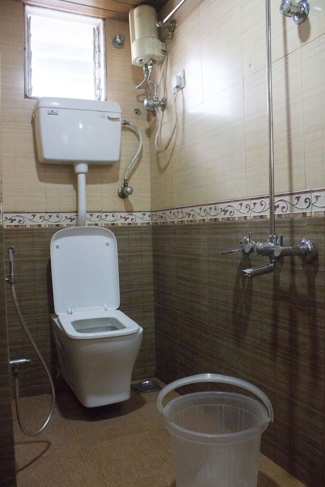 Hotel Highland Residency Executive Room 30