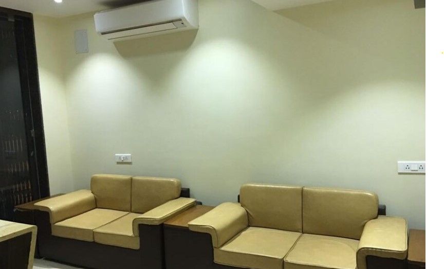 undefined Hotel Highland Residency 4